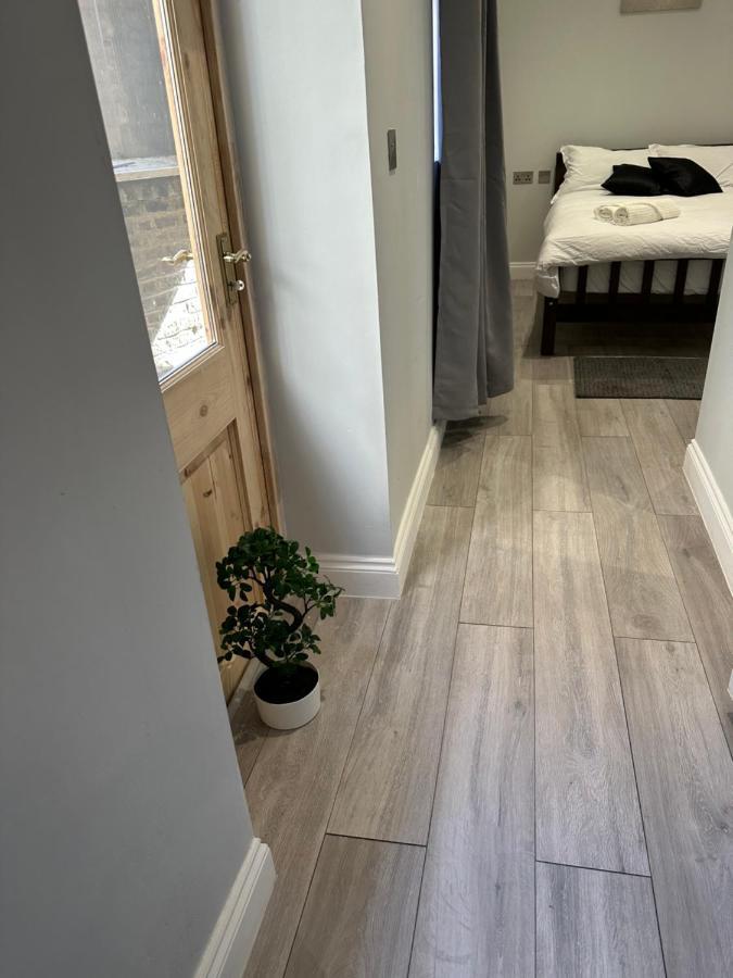 Guest&Rest 8 Apartment London Exterior photo